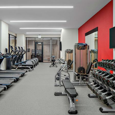 Home2 Suites By Hilton Chicago Mccormick Place Exterior photo